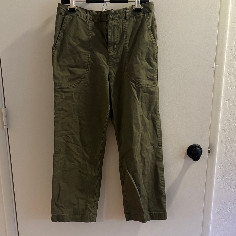 Patagonia Women’s Forest Green Cargo Pants